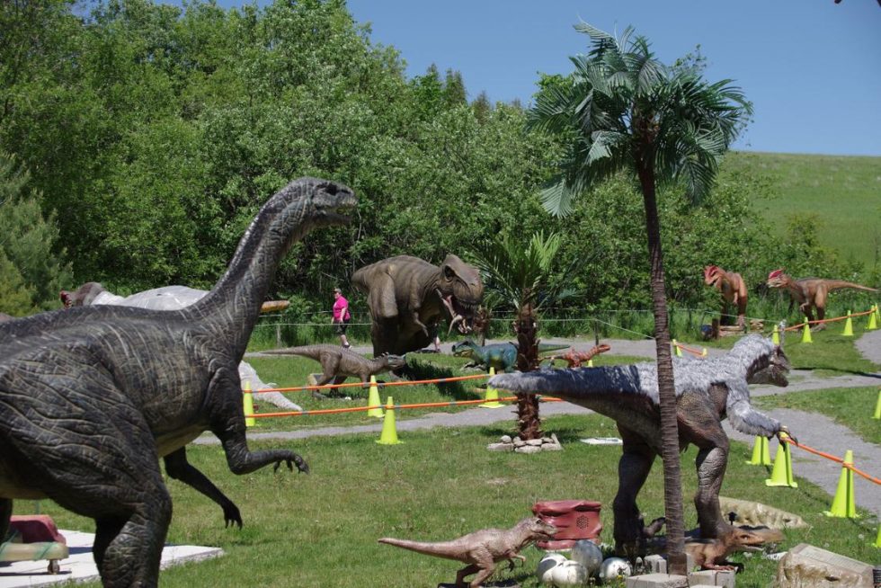 exposition park dinosaur exhibit